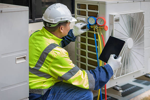 Professional Furnace Repair technician working in Kansasville, WI